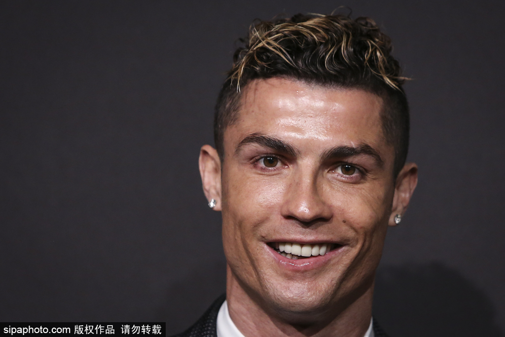 半岛晨报：中足联不作为，中超倒数第二轮不同时开球影响公平（半岛晨报：中足联不作为致中超倒数第二轮未同期开球，影响赛事公正）