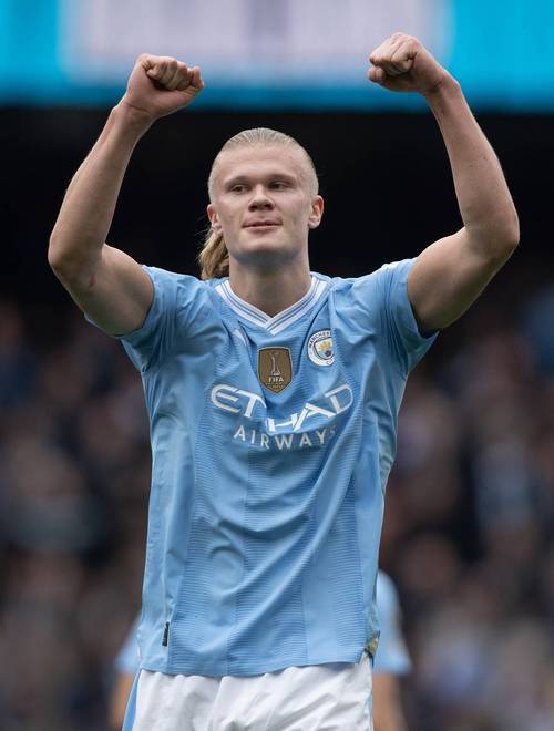 阿德莱德联后卫：我们的门将很强，对阵墨尔本城优势在我方（阿德莱德联后卫：门将实力强劲，战墨尔本城我们占优）