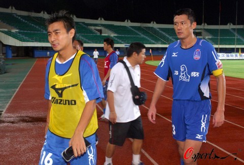 自2022年3月以来，罗马首次取得欧战客场两连胜（罗马2022年3月后首次实现欧战客场两连胜）