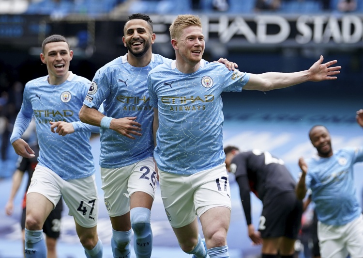 世体：奥尔莫左肩脱臼恢复良好，预计伤缺一个月（世体：奥尔莫左肩脱臼恢复顺利，预计将缺阵约四周）