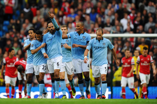 足球世界杯新增三座临时球场，应对球迷增长（为应对球迷增多，世界杯将增设三座临时球场）