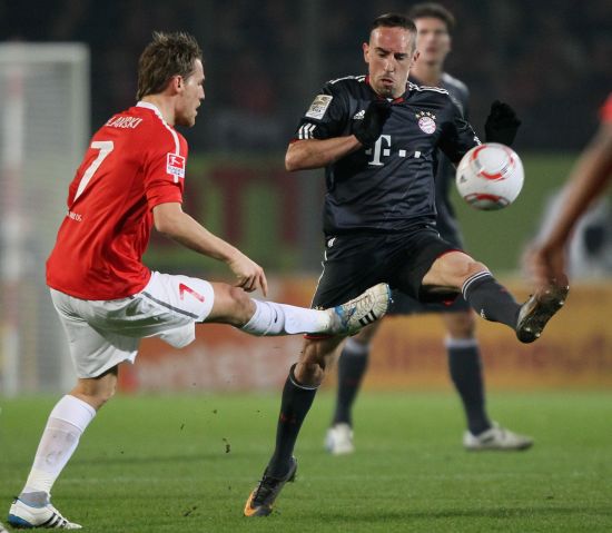 天空：鉴于凯尔凯兹未达预期，利物浦可能重新与罗伯逊谈续约（天空体育：凯尔凯兹不达预期，利物浦或重启与罗伯逊的续约谈判）