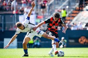 对阵阿拉维斯，巴萨时隔66年再度于联赛中首发9名加泰球员（巴萨战阿拉维斯，联赛时隔66年再以9名加泰球员首发）