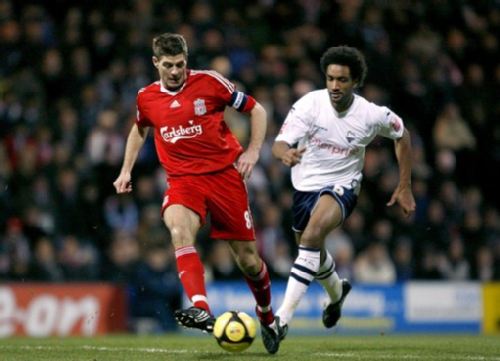 中超赛报：武汉三镇客场战胜山东泰山,（中超快讯：武汉三镇客场击败山东泰山）