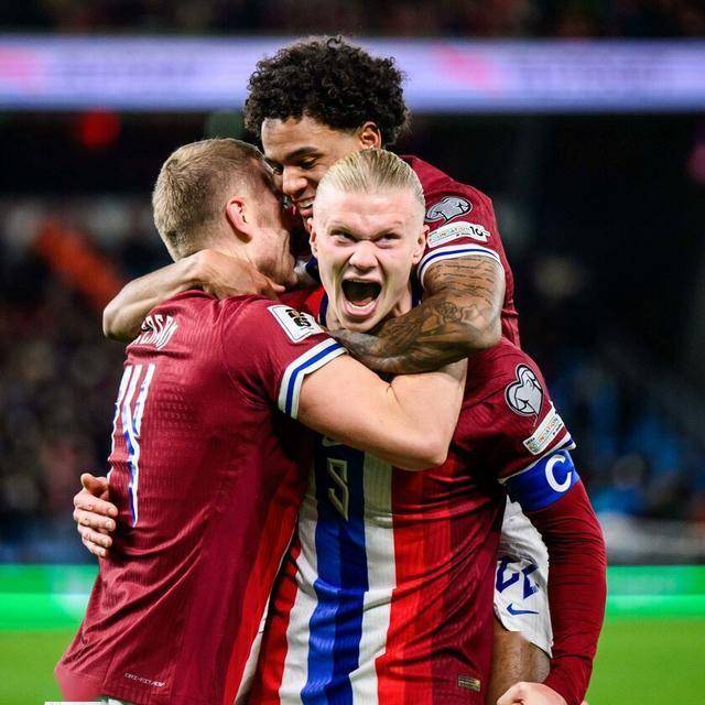 意媒：国米正在关注法兰克福的二号门将考阿-桑托斯（意媒：国际米兰关注法兰克福替补门将考阿-桑托斯）