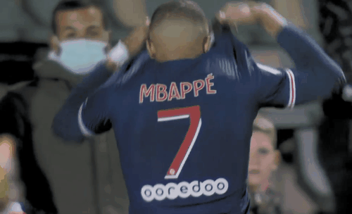 欧冠战报：里奥斯传射巴雷罗破门，本菲卡2-0完胜那不勒斯（欧冠：里奥斯一传一射巴雷罗建功，本菲卡2-0力克那不勒斯）