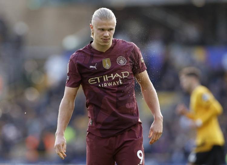 记者：拜仁、曼联有意巴莱巴，球员更希望留英超加盟红魔（记者：巴莱巴获拜仁与曼联青睐，更愿留英超投奔红魔）