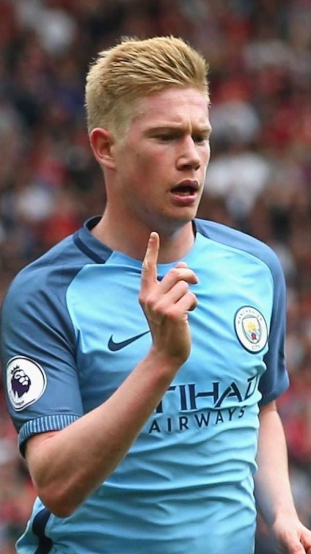 桑巴旅欧报169：安东尼起舞怒造三球，桑托斯传射客场擒狼（旅欧桑巴第169期：安东尼舞步连造三球，桑托斯传射助客场击败狼队）