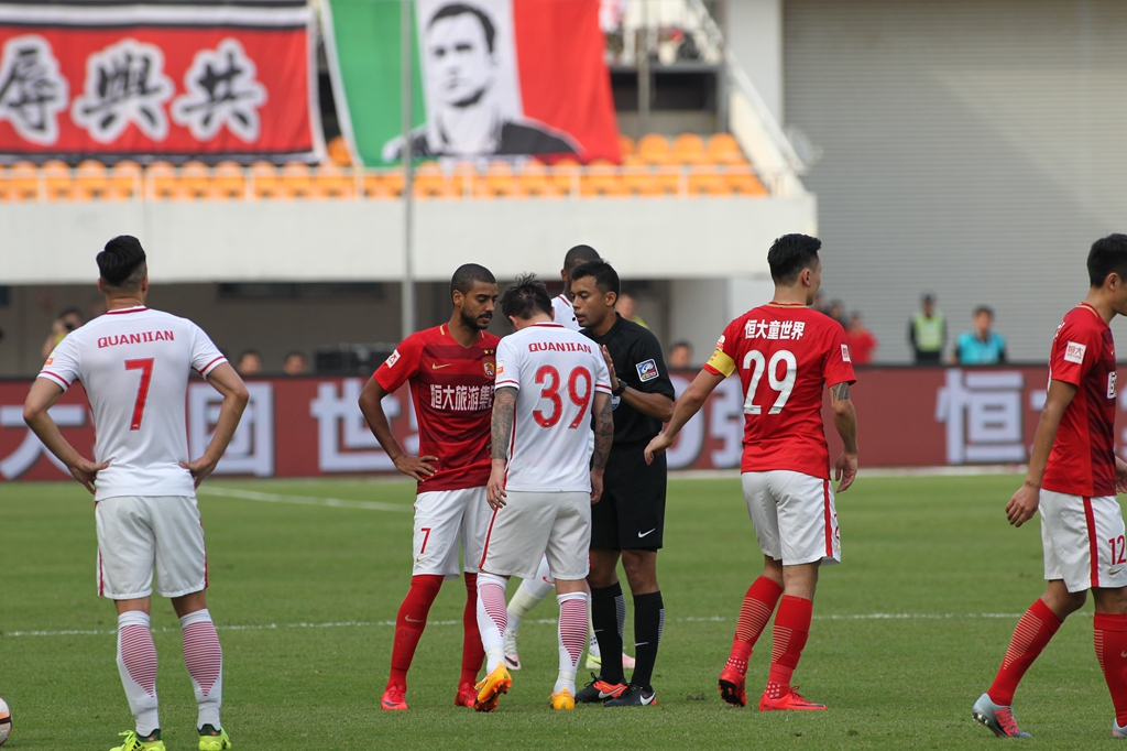 国乒面临危机？日本自卖自夸梯队建设：松岛辉空等人组成新三剑客（日本乒乓梯队高调崛起：松岛辉空领衔“新三剑客”，国乒承压？）