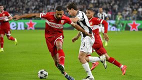 24位排名藏惊天逆转？郑钦文别被“财富自由”蒙蔽她的野心！（第24名背后酝酿大逆转？别让“财富自由”冲淡郑钦文的争冠野心）