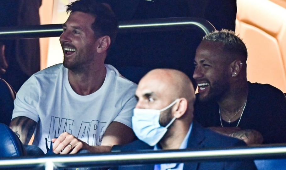 坎塞洛：我确实想回欧洲；现在的葡萄牙是最近十年来最强一届（坎塞洛直言盼重返欧洲：当下这支葡萄牙是近十年最强）